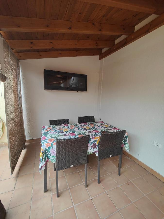Iris Holiday Apartment Candelaria Bagian luar foto