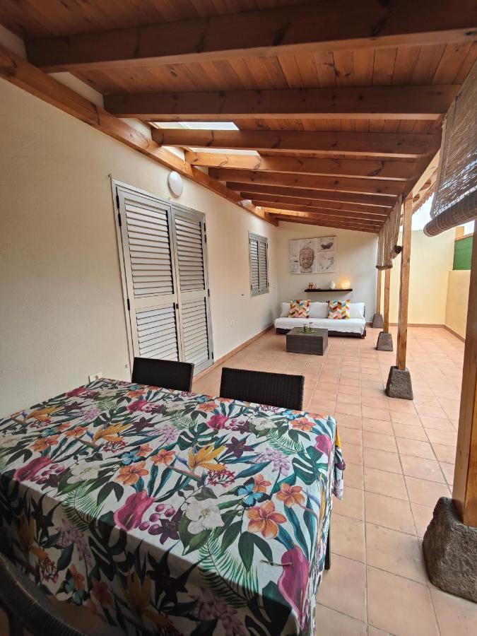 Iris Holiday Apartment Candelaria Bagian luar foto